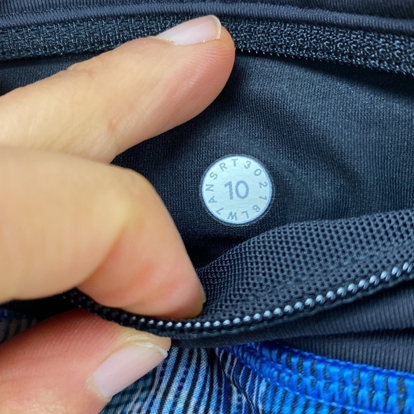 Lululemon Speed Up Short *2.5" Sun Dazed Multi Blue / Super Dark - Picture 7 of 7